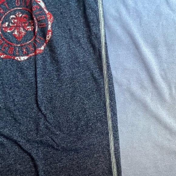 Affliction Men's Dark Blue and Red Graphic Tee - Picture 4 of 6